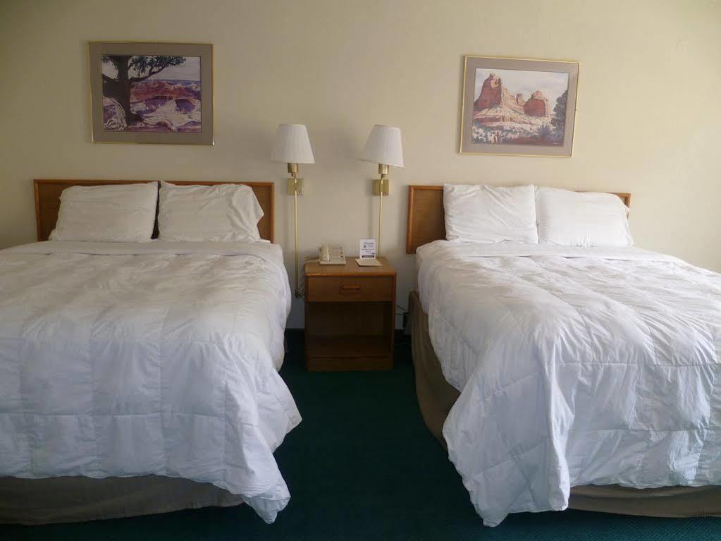 Travelodge By Wyndham แกรนด์จังค์ชัน ภายนอก รูปภาพ